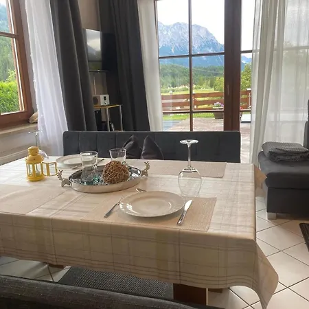 Alpenjuwel Appartement *